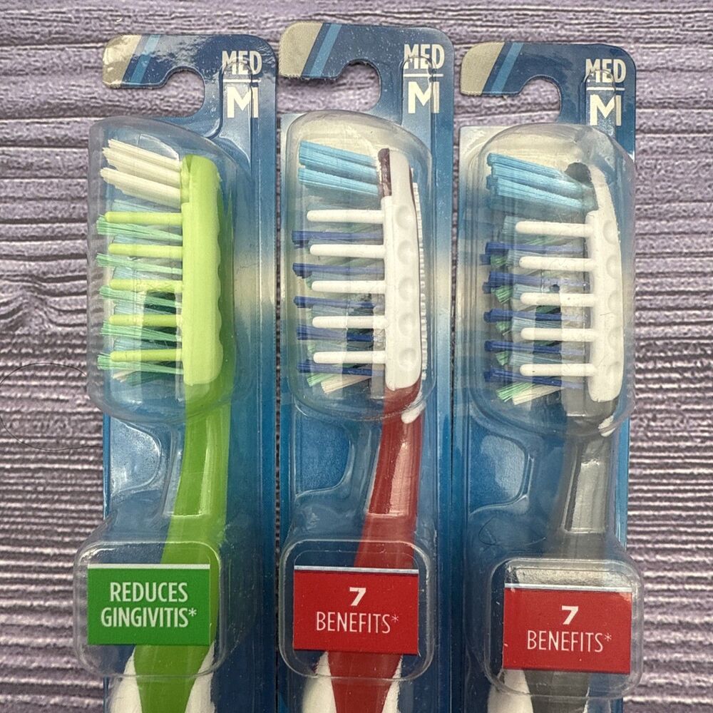 3 LOT Oral-B Pro-Health All-In-One MEDIUM CrossAction Regular Toothbrush 2009
